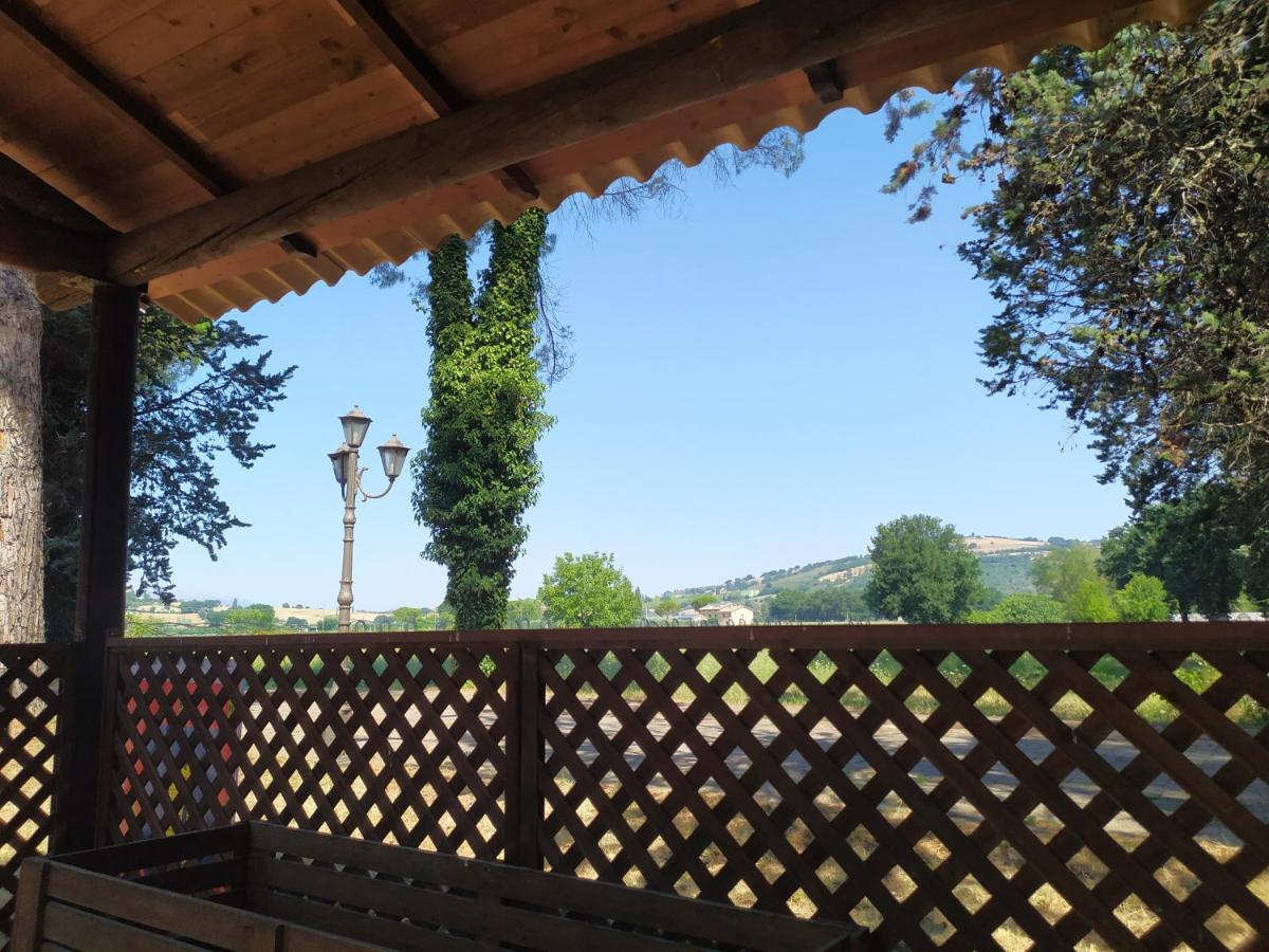 Torrenova Di Assisi Country House Kültér fotó